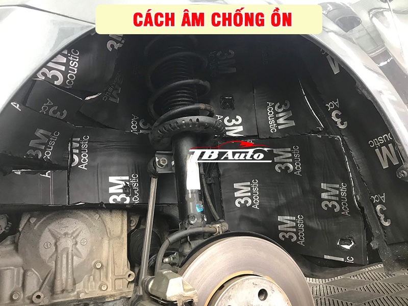 Các loại phụ kiện đồ chơi cho xe mazda 2 21 cach am chong on tbauto