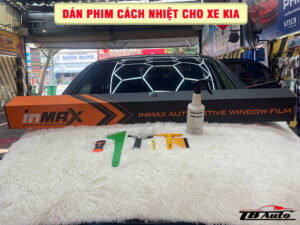 Dán phim cách nhiệt cho xe Kia    2 phim cach nhiet cho xe kia thanh binh auto3