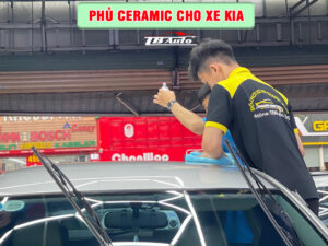 Phủ Ceramic cho xe Kia 2 Địa chỉ phủ Ceramic cho xe Kia uy tín chất lượng tại Quận Gò Vấp