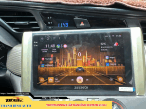 Toyota Innova lên màn hình Zestech S100J TB Auto