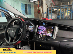 Toyota Innova lắp màn hình Zestech Z18 TB Auto