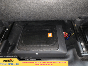 Toyota Corolla Altis gắn màn hình Zestech ZX10 + Camera hành trình 70mai + Loa sub JBL