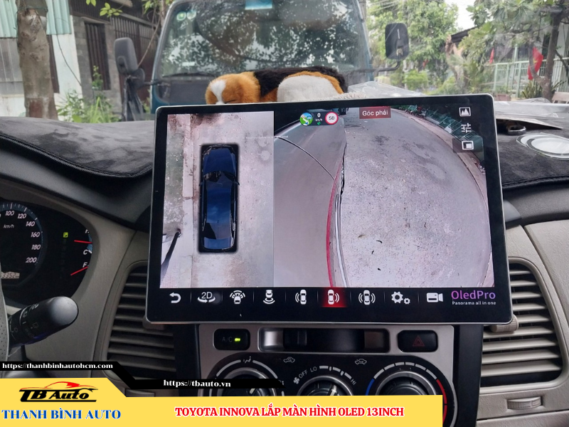 Toyota Innova lắp màn hình Oled 13 inch 12 Toyota Innova lắp màn hình Oled 13 inch TB Auto