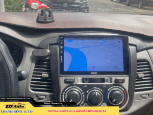 Toyota Innova 2015 gắn màn hình Oled X4 2 Toyota Innova 2015 gắn màn hình Oled X4 TB Auto
