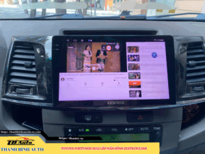 Toyota Fortuner 2012 lên màn hình Zestech E360 TB Auto