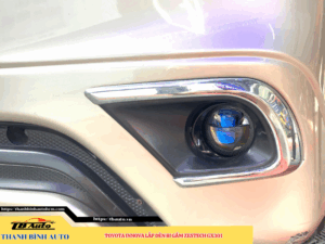 Toyota Innova gắn đèn bi gầm Zestech GX301 TB Auto