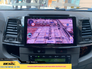 Toyota Fortuner 2012 lên màn hình Zestech E360 TB Auto