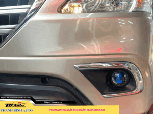Toyota Innova gắn đèn bi gầm Zestech GX301 TB Auto