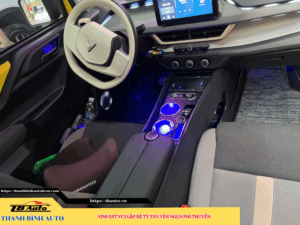 VinFast VF3 gắn bệ tỳ tay yên ngựa phi thuyền 2 VinFast VF3 gắn bệ tỳ tay yên ngựa phi thuyền TB Auto