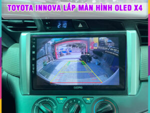 Toyota Innova lên màn hình Oled X4 TB Auto