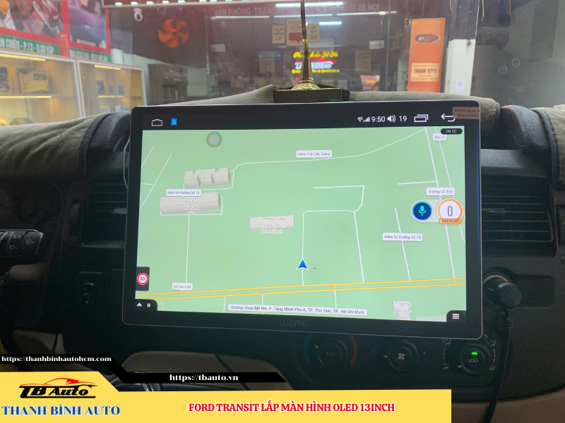 Ford Transit lên màn hình Oled 13inch TB Auto Ford Transit lên màn hình Oled 13inch TB Auto